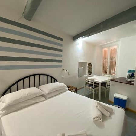 Carugio Rooms Вернацца Екстер'єр фото
